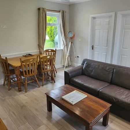 Hébergement de vacances Peaceful Farm In Menlough Near Mountbellew, Ballinasloe, Athlone &