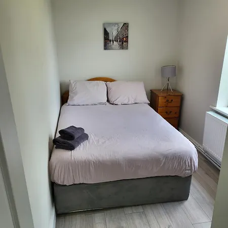 Holiday home Peaceful Farm In Menlough Near Mountbellew, Ballinasloe, Athlone & Galway